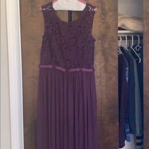 David’s bridal bridesmaid dress number F19328